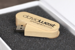 USB Wood Swivel - USW02-00.jpg